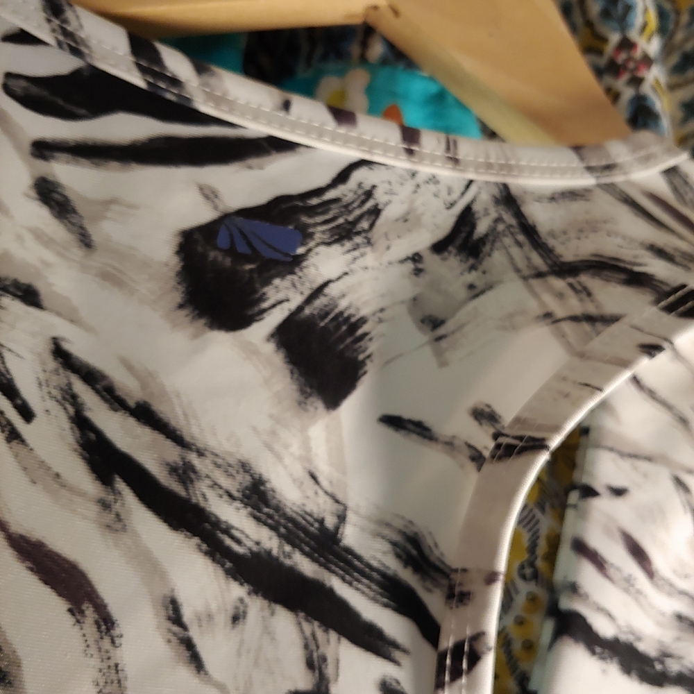 Marika crop top twist front workout sports bra yoga spin class marble crop top - Picture 7 of 12